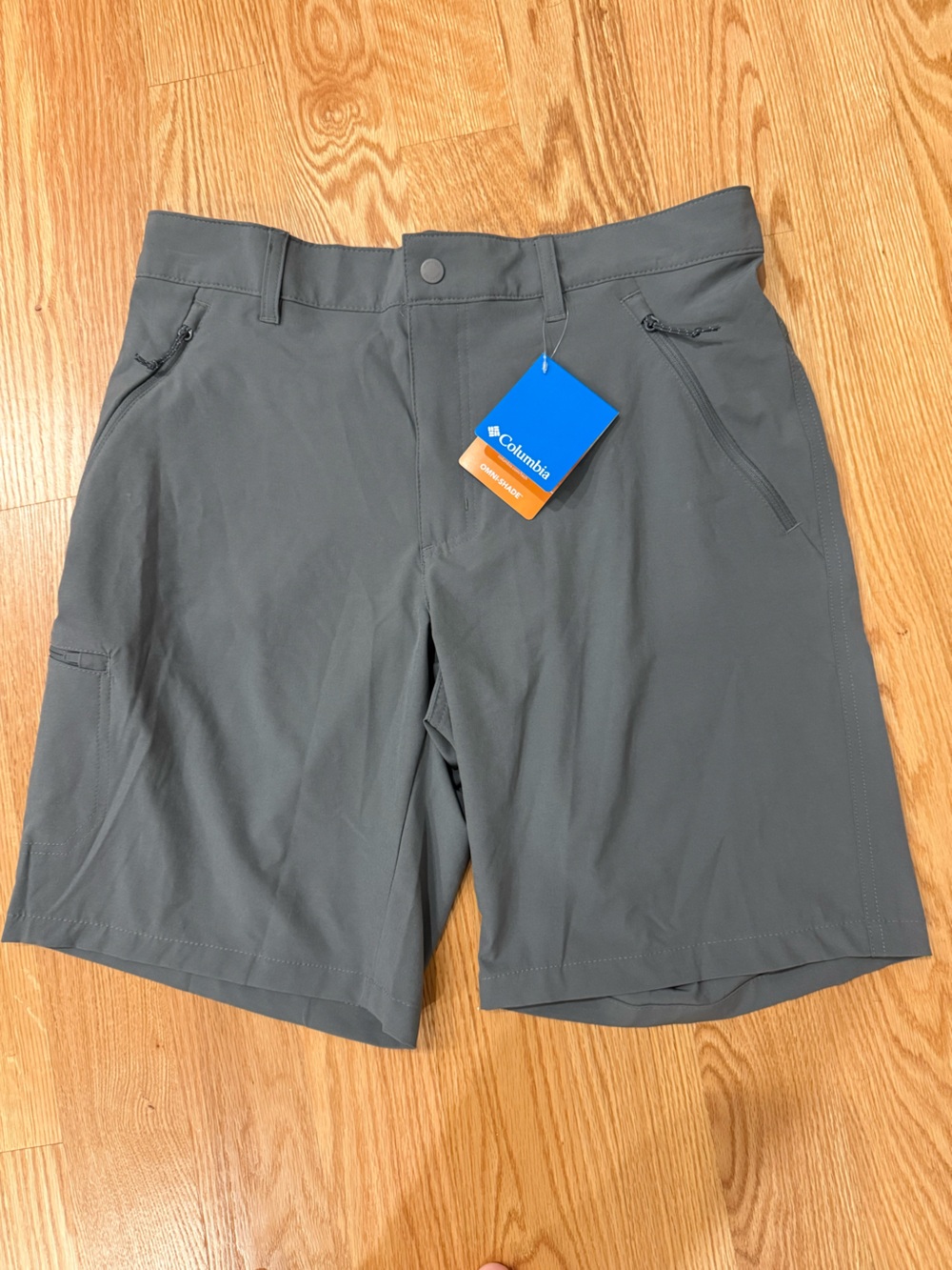 Columbia Men's Omni shade Gray Fir Ridge short NWT